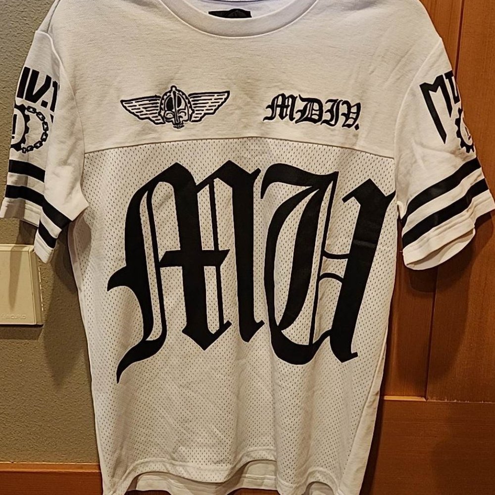 Musium Div. 13 sports jersey punk logo shirt label size 44
